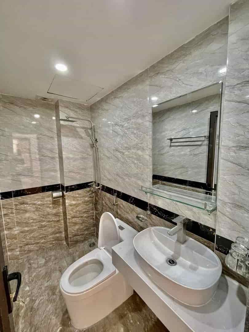 Nhà Vân Canh, phố Nhổn, Trịnh Văn Bô, 30m2, 5 tầng, 3 pngủ, chính chủ thu vốn giá mềm