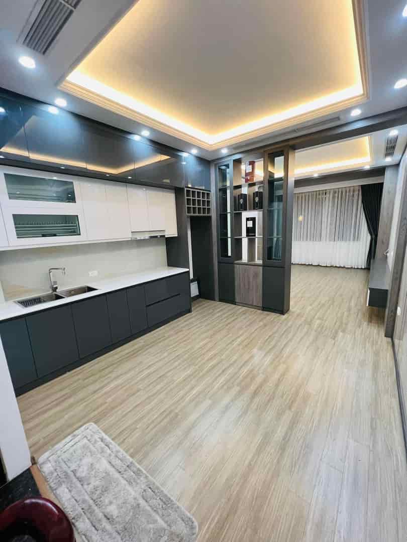 Bán nhà Đại Mỗ, Nam Từ Liêm 35m 5 tầng, 4p ngủ, gần Vinhomes, sinh thái vườn nhật giá 4.6 tỷ