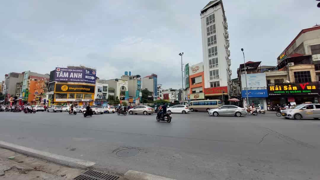 Bán đất phố Nguyễn Văn Cừ, diện tích 102m2, mt tiền 5m, 3 bước ra phố, thông Ngọc Lâm, Hồng Tiến.