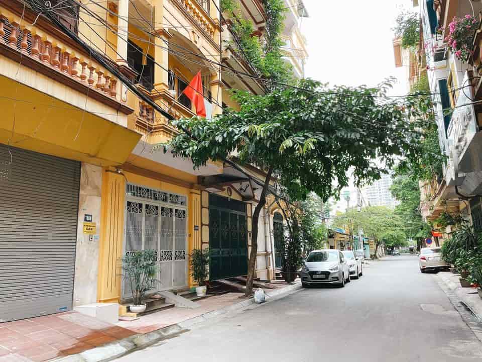 Phân lô phố Nguyễn Sơn, 93m2, MT 5.2m, cạnh 5 tòa Berriver, phố xách tay