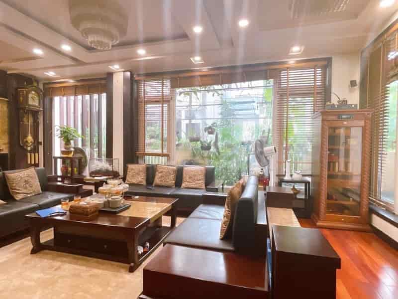 Khu vip, biệt thự Palm Garden Việt Hưng, đẳng cấp đại gia