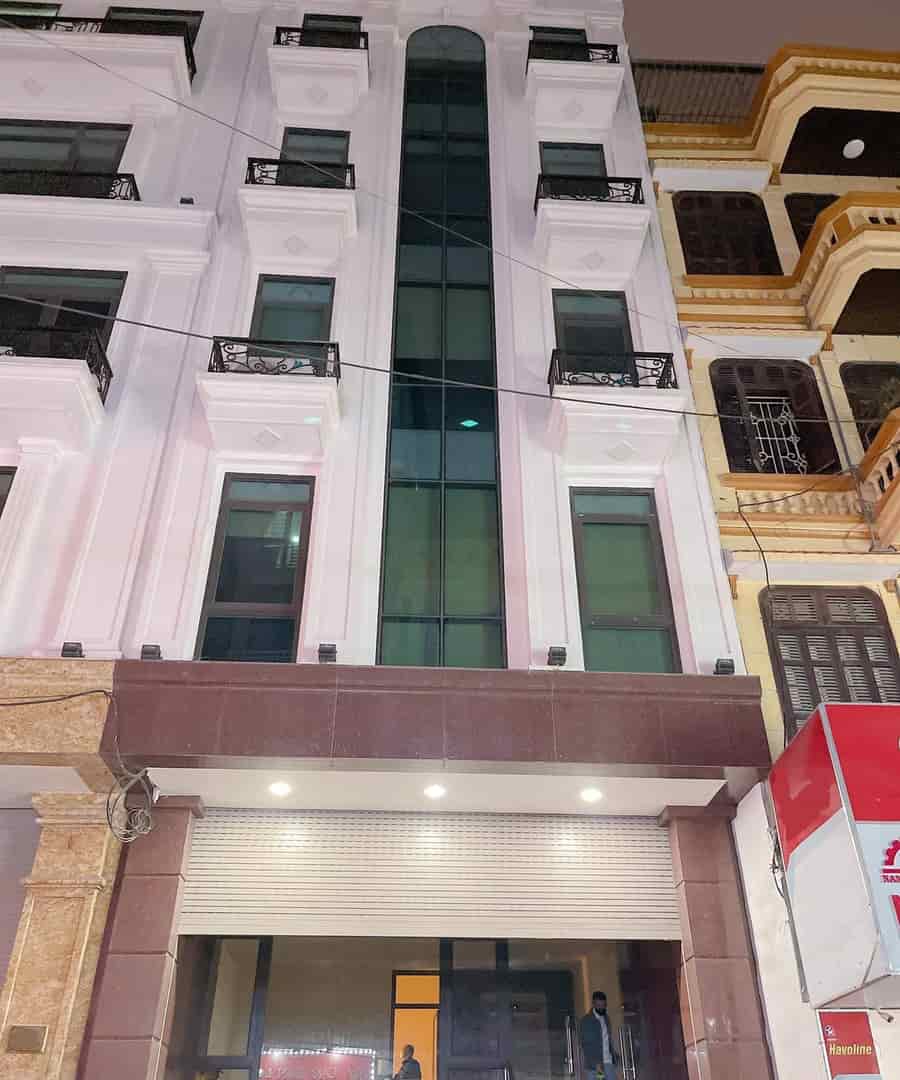 Siêu đẹp, nhà phố Hồng Tiến, 6 tầng, thang máy, gara ô tô, thông phố Bồ Đề