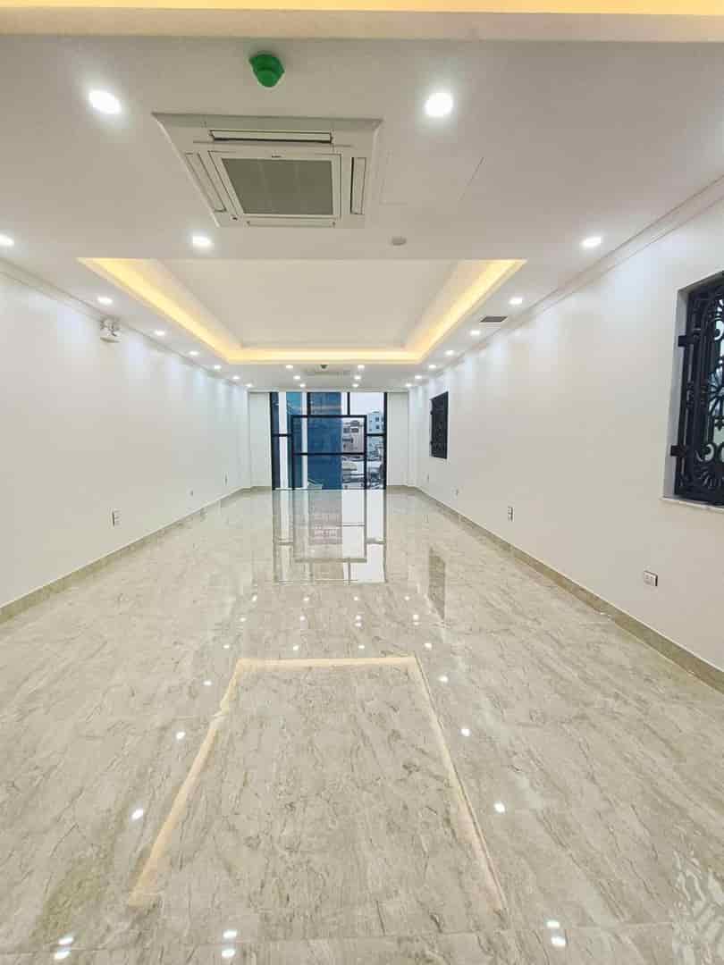 Mặt phố Bạch Mai, Hai Bà Trưng 190m2, 9T thang máy mt 5.5m, xây mới, chỉ 120 tỷ