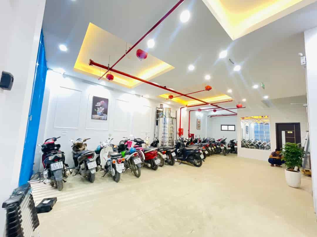 òa ccmn, chdv Phùng Khoang, 155m2 7t mt 8m, 30 phòng, chỉ 17.8 tỷ