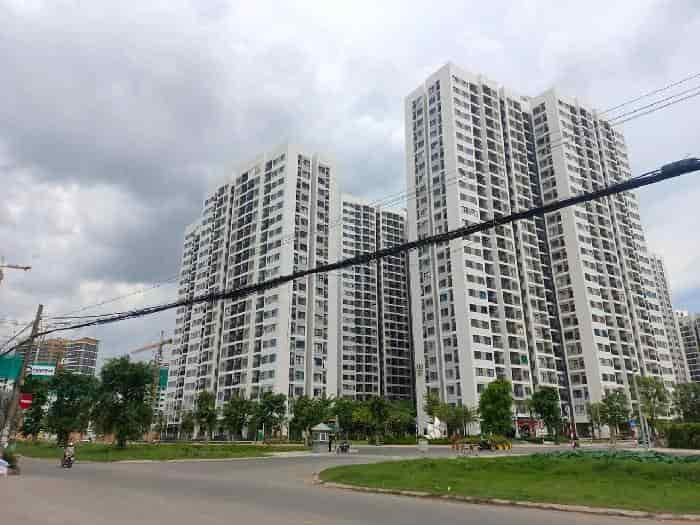 9 tỷ 450, 200m2, nhà C4 5pn, ngang 10m, hxh, gần ngay Vinhomes Q9