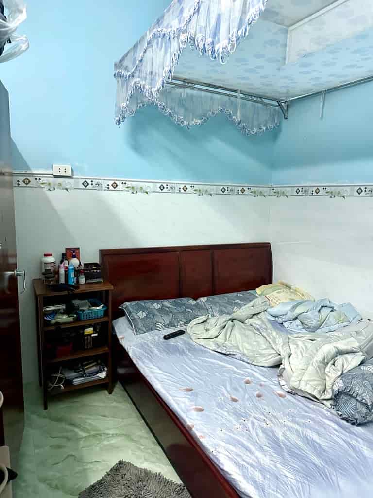 2 tỷ 9 còn thương lượng, gần 60m2, nhà C4 3pn, đs.4 Trường Thọ Thủ Đức