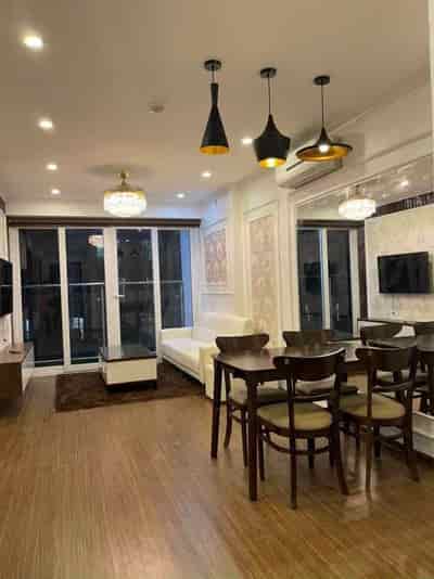 Cần bán căn hộ chung cư 2 phòng ngủ 68m2 trung tâm du lịch Bãi Cháy, Hạ Long