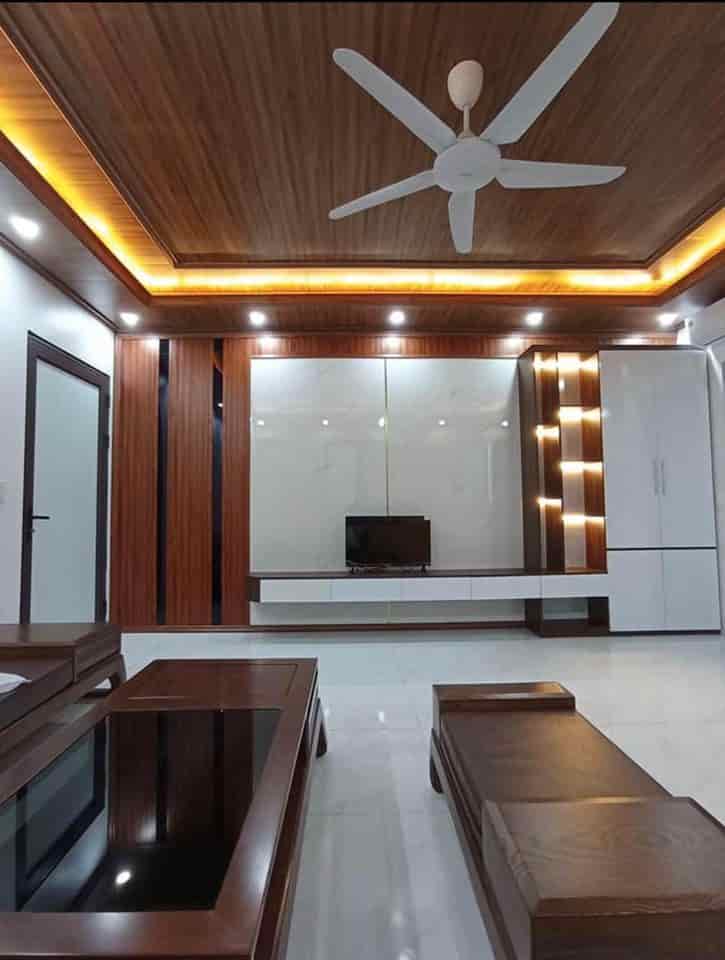 Chính chủ bán nhà 6 tầng 90m2 kdt núi mắm tôm, Yết Kiêu, Hạ Long