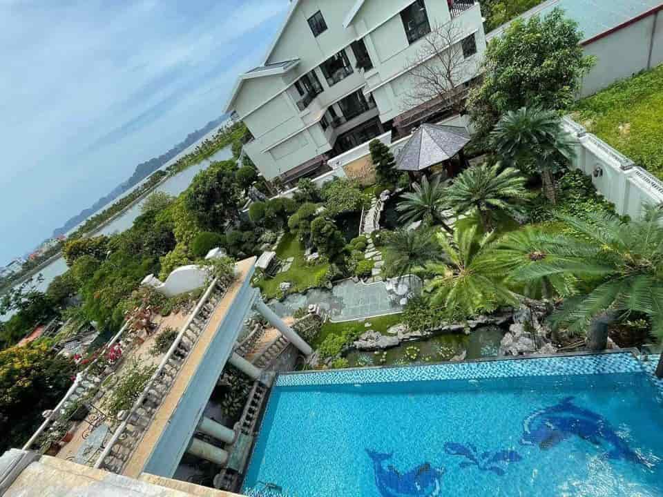 Biệt thự view Biển sân vườn, bể bơi 1200m2 trung tâm Bãi Cháy, Hạ Long