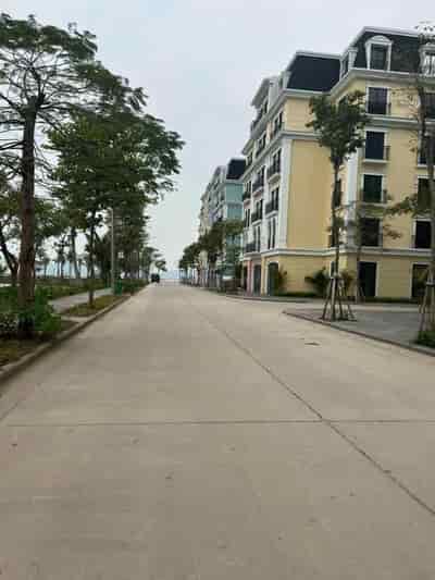 Chính chủ sang nhượng căn AQua City view biển triệu đô tại Hạ Long Xanh