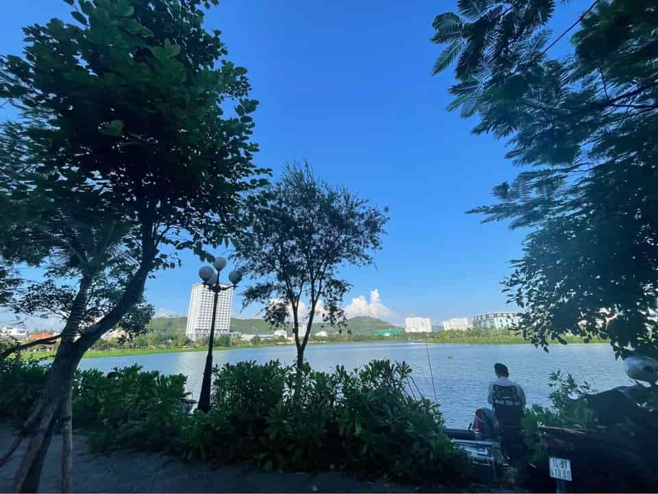 Bán căn liền kề 6 tầng 81m2 view Hồ Điều Hoà chếch biển Aquar City tại Bán Đảo 1, trung tâm Bãi Cháy, Hạ Long