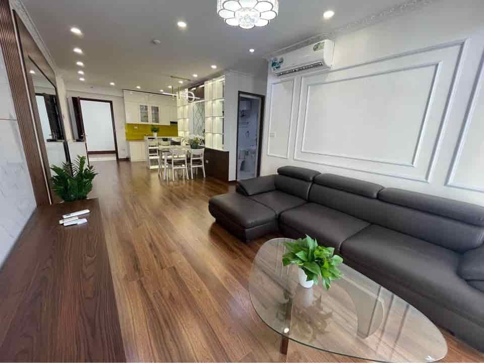 Bán căn chung cư 3pn 102m2 Toà Newlife mặt Đường Hoàng Quốc Việt, trung tâm DL Bãi Cháy, Hạ Long