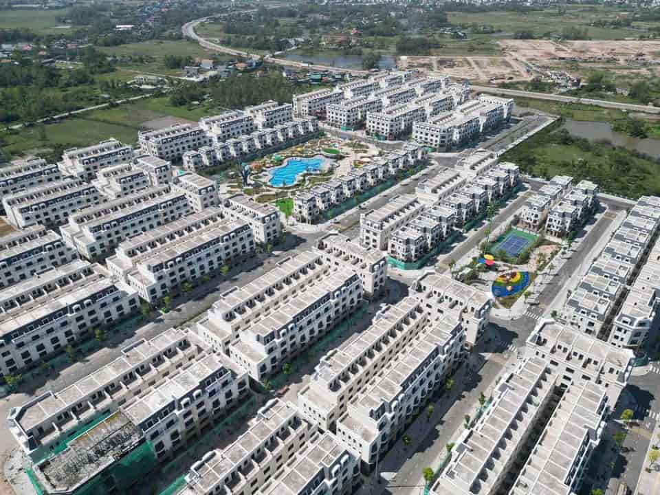 Quỹ căn ngoại giao Vinhomes Golden Avenue Móng Cái 60m2, 90m2, CK lên đến 20%, thuê 16%/4 năm