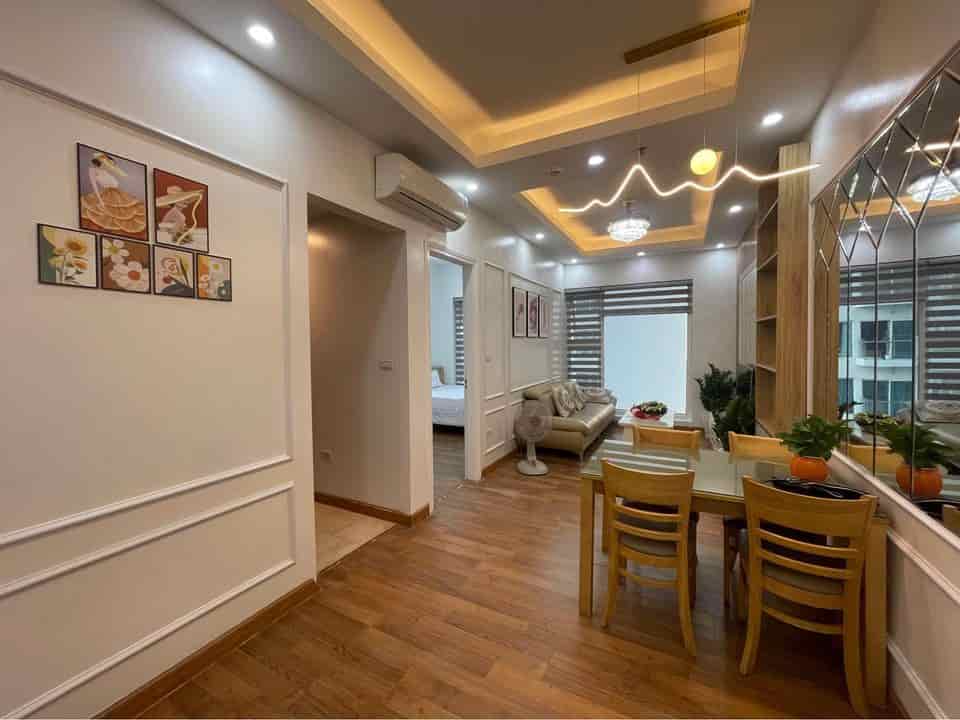 Chính chủ cần bán căn hộ 2PN 70.5m2 full nội thất tại trung tâm Bãi Cháy, Hạ Long