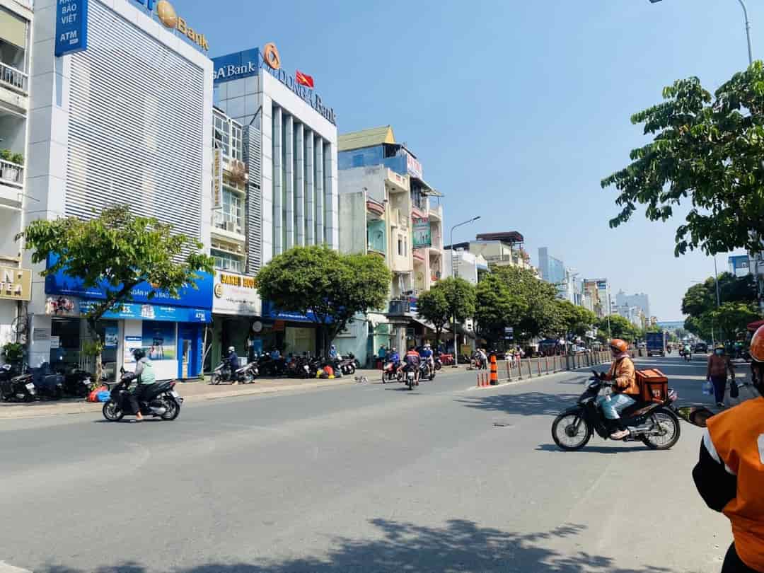 Bán nhà quận Tân Phú sát Tân Bình 55m2, chủ giảm ngay 2 tỷ