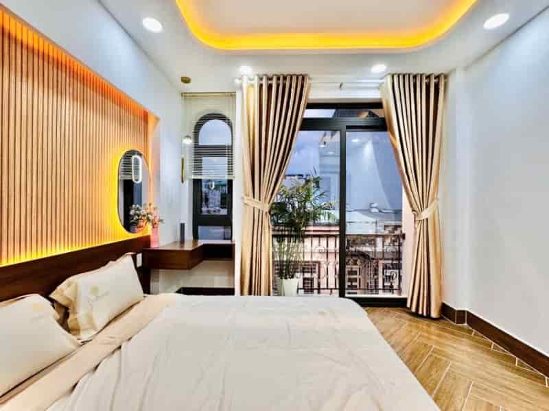Bán nhà Phan Huy Ích mới đẹp 3 tầng 3 phòng ngủ hẻm xe hơi giá 5 tỷ 1