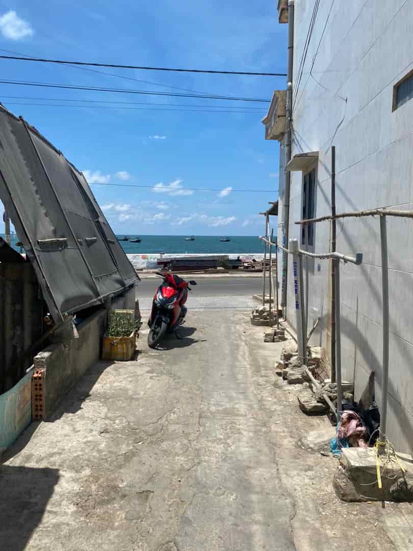 Bán nhanh lô gốc ngay bờ kè Phước Hải, tỉnh Bà Rịa Vũng Tàu