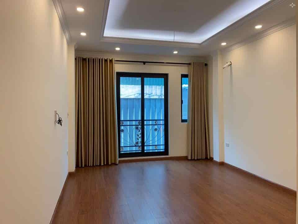 Bán nhà đẹp dân xây phố Kim Mã 42m2, 5 tầng, 5.9 tỷ Ba Đình