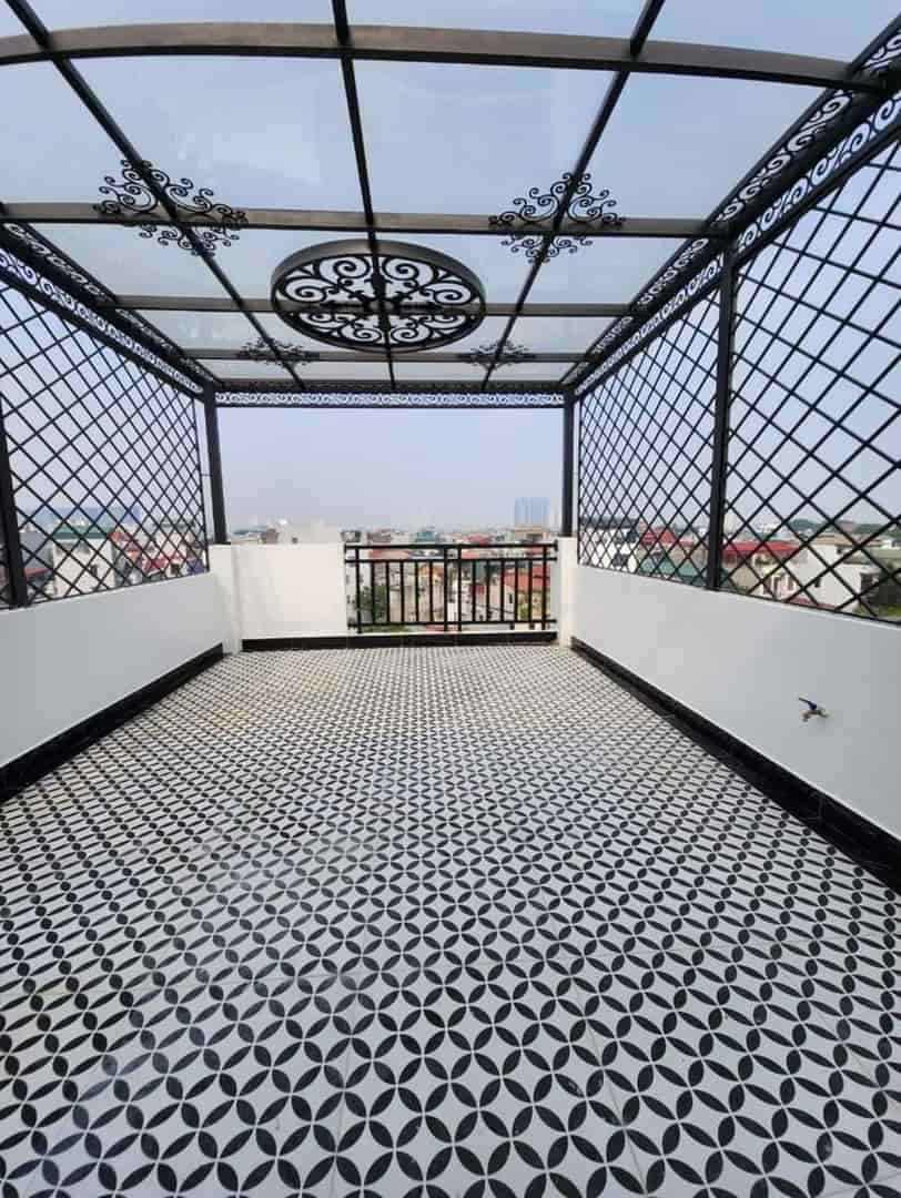 Bán nhà mới đẹp phố Văn Cao, Liễu Giai Ba Đình 5 tầng thang máy 5.1 tỷ có thương lượng