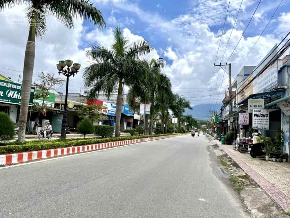 Chính chủ cần bán lô đất ngay mặt tiền đường 25 tháng 12, Tánh Linh, Bình Thuận