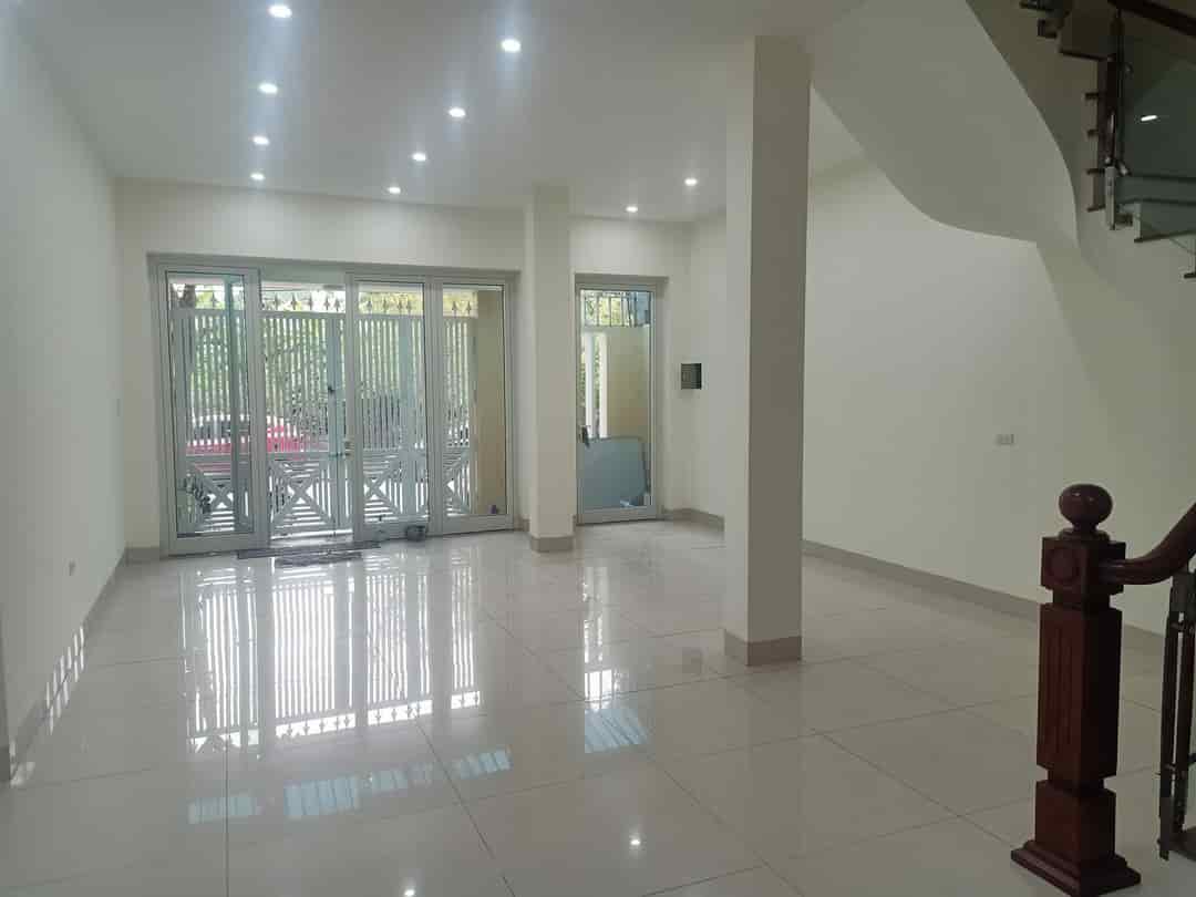 Bán liền kệ Đại Linh, 90m, 5T, view công viên, nhà đẹp, ở ngay, hơn 18 tỷ