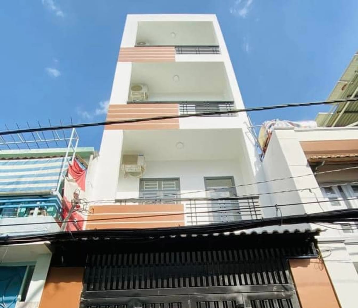 Bán nhà 4 tầng CHDV Khu Him Lam, trung tâm Quận 7, giá chỉ 8,xx tỷ