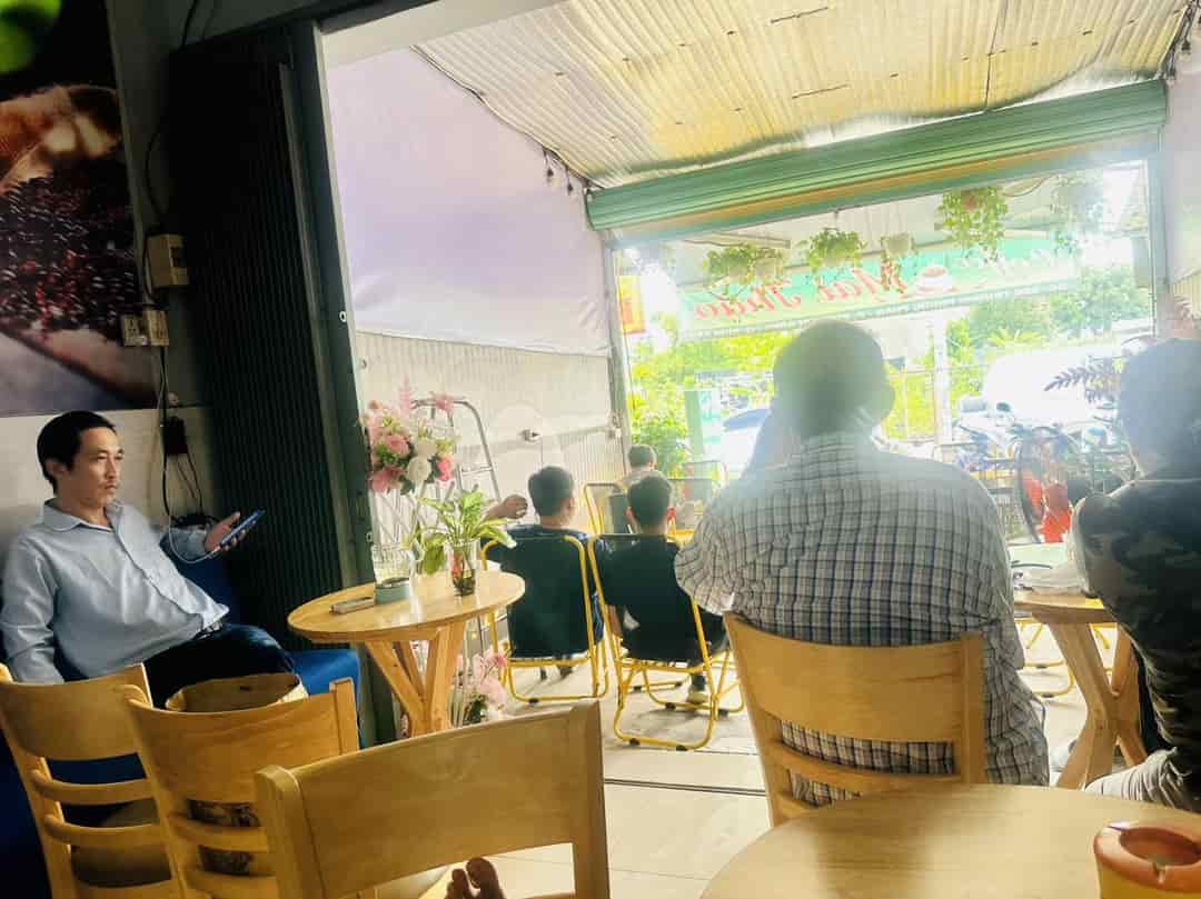 Chính chủ cần sang nhanh quán cafe tại quận Bình Tân, TPHCM