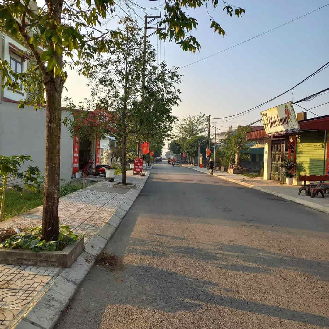 Đất chính chủ giá tốt, cần bán nhanh lô đất tại đường Nguyễn Chí Hiền khu Trung Thành, TT Hậu Lộc