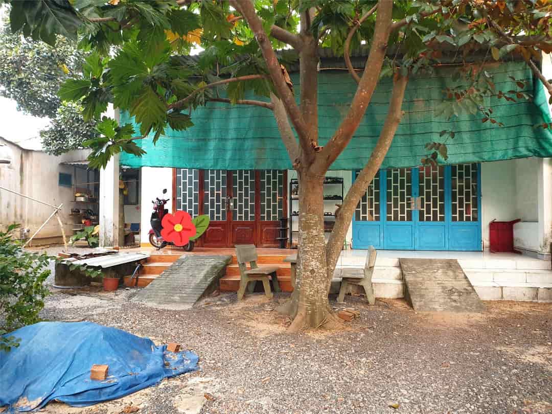 Chính chủ cần bán lô đất kèm căn nhà vị trí đẹp tại TP Thủ Dầu Một, Bình Dương