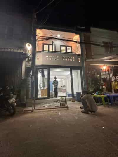 Chính chủ cần bán căn nhà hẻm nhựa 6m, vị trí tại quận Bình Tân, TPHCM