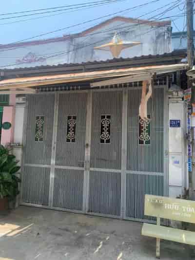 Chính chủ cần bán nhanh căn nhà vị trí tại Huyện Hóc Môn, TP HCM