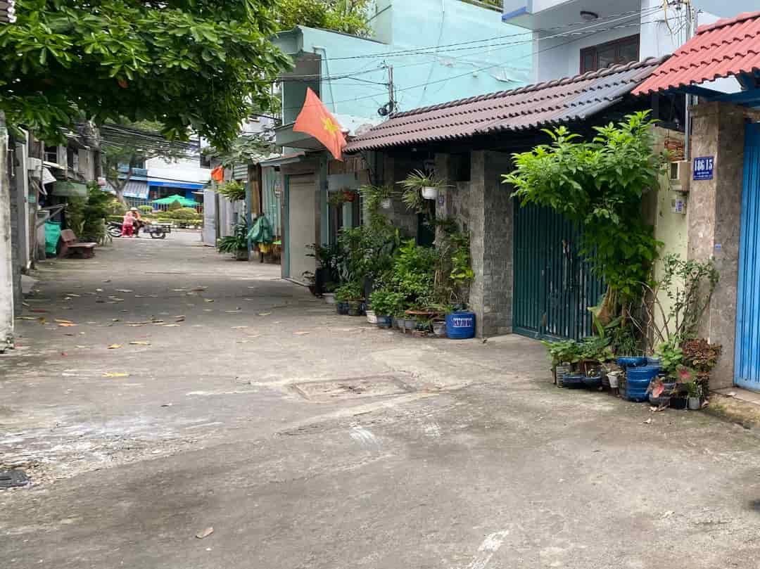 Chính chủ bán nhanh căn nhà vị trí đẹp tại Phường Tân Hưng Thuận, Quận 12, HCM