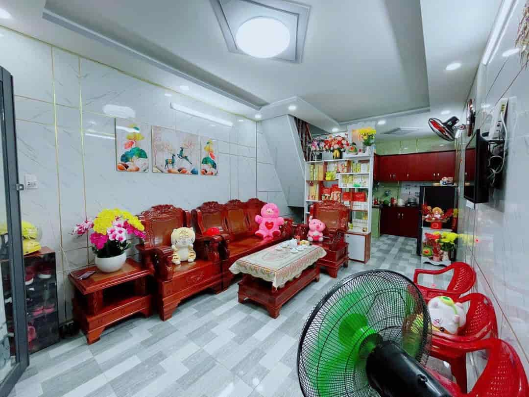Chính chủ cần bán nhà vị trí đẹp tại xã Phú Xuân, huyện Nhà Bè, Tp Hồ Chí Minh