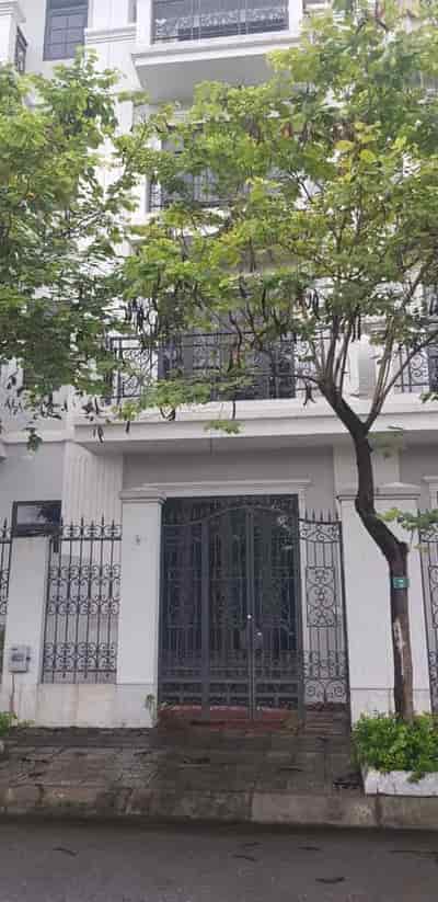 Nhà đẹp, giá tốt, chính chủ cần bán nhanh căn nhà tại kđt mới Đại Kim, Nguyễn Xiển
