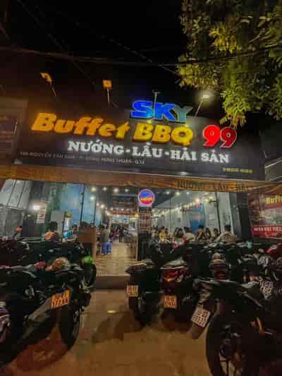Bận việc gia đình cần sang quán buffet, cơm trưa, mặt tiền đường Nguyễn Văn Quá