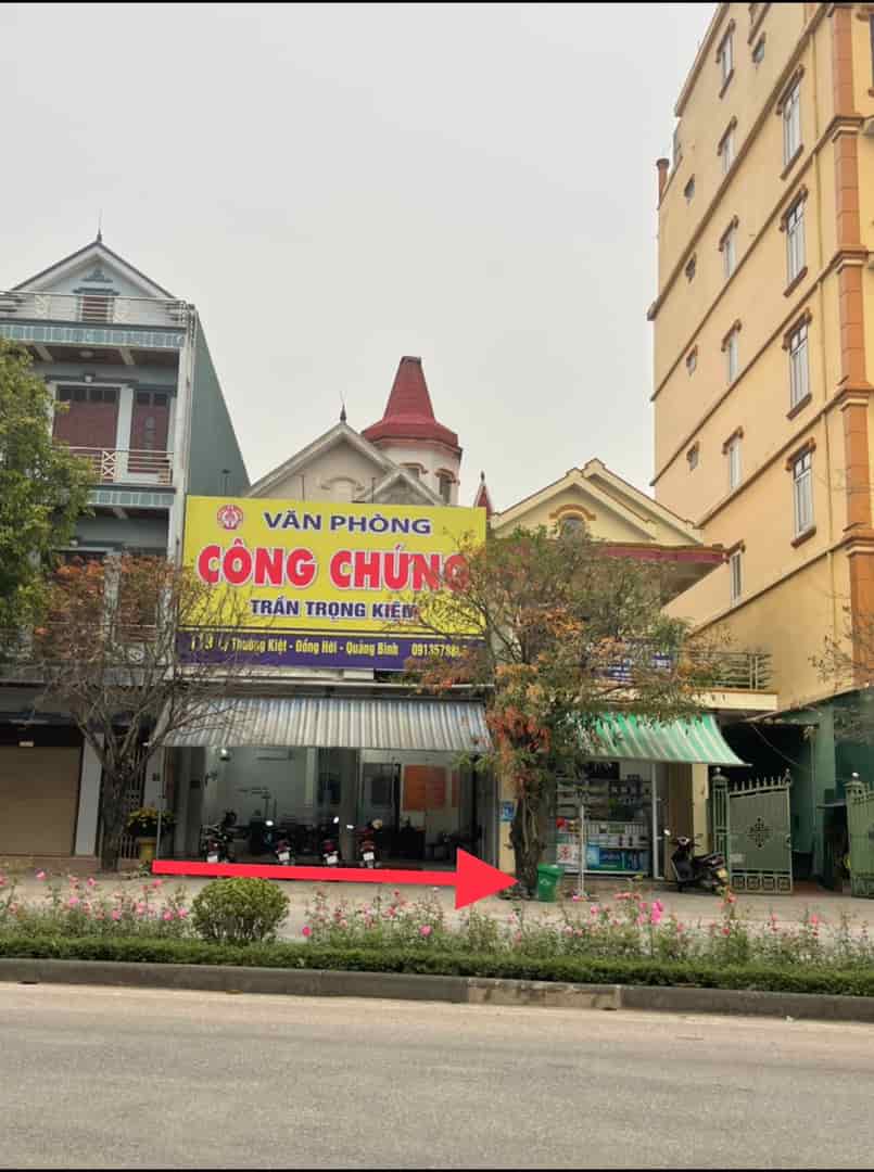 Bán nhà mặt tiền đường Lý Thường Kiệt phường Đồng Phú, Tp.Đồng Hới, Quảng Bình hoặc cho thuê lâu dài