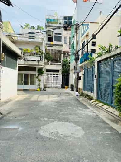 Nhà chính chủ, giá tốt bán nhanh căn nhà đep tại phường 4, quận Phú Nhuận