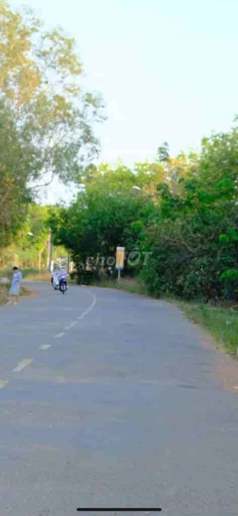 Cho thuê đất làm kho xưởng, mặt bằng kinh doanh, mặt tiền đường ĐH618, Lai Uyên, Bàu Bàng.