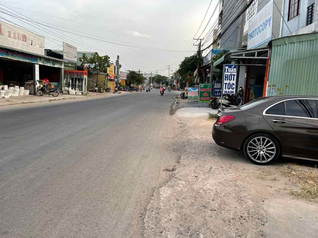 Cần bán lô đất mặt tiền đường Nguyễn Thị Tươi