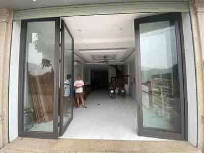 Cho thuê nhà riêng Tây Nam Linh Đàm, 5 tầng, 90m2, mt 5m, giá 21 triệu, 5 ngủ, kd đỉnh.