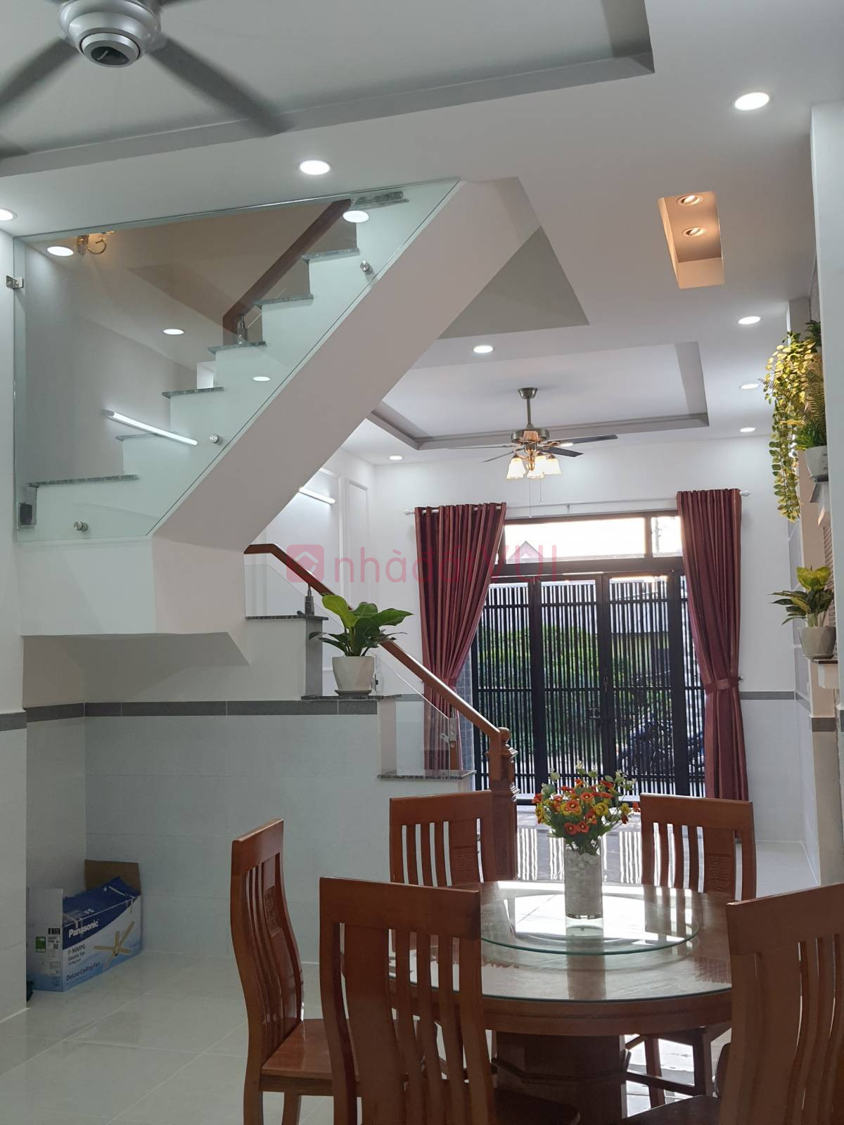 Bán nhà mới hoàn thiện đường số 6 Linh Xuân, Thủ Đức, DT 200m