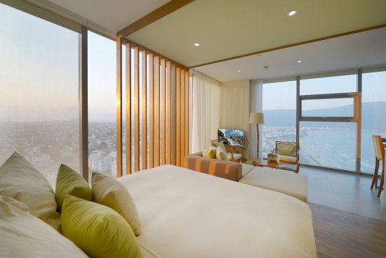 Fusion Suites Da Nang Beach